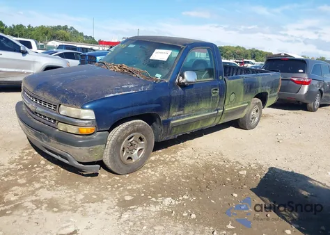 2001 Chevrolet Silverado 1500 Ls z USA, uszkodzony, nr VIN 1GCEC14W31Z236429